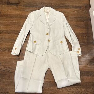 Linen suit from Banana Republic - light blue - size 6